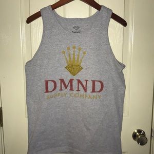 Diamond supply tank top